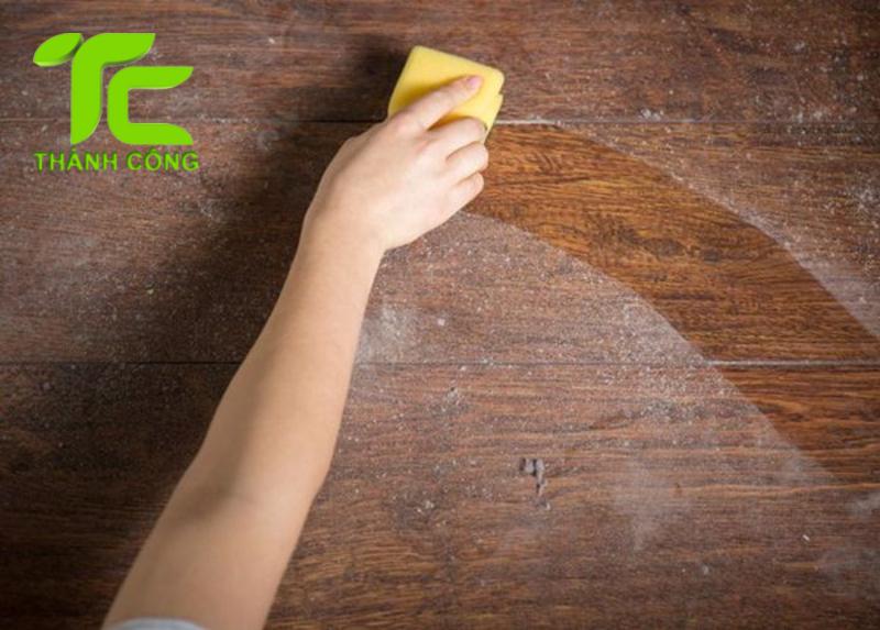 Cách bảo quản đồ gỗ bền đẹp, hạn chế cong vênh và ẩm mốc 7 Bảo quản đồ gỗ